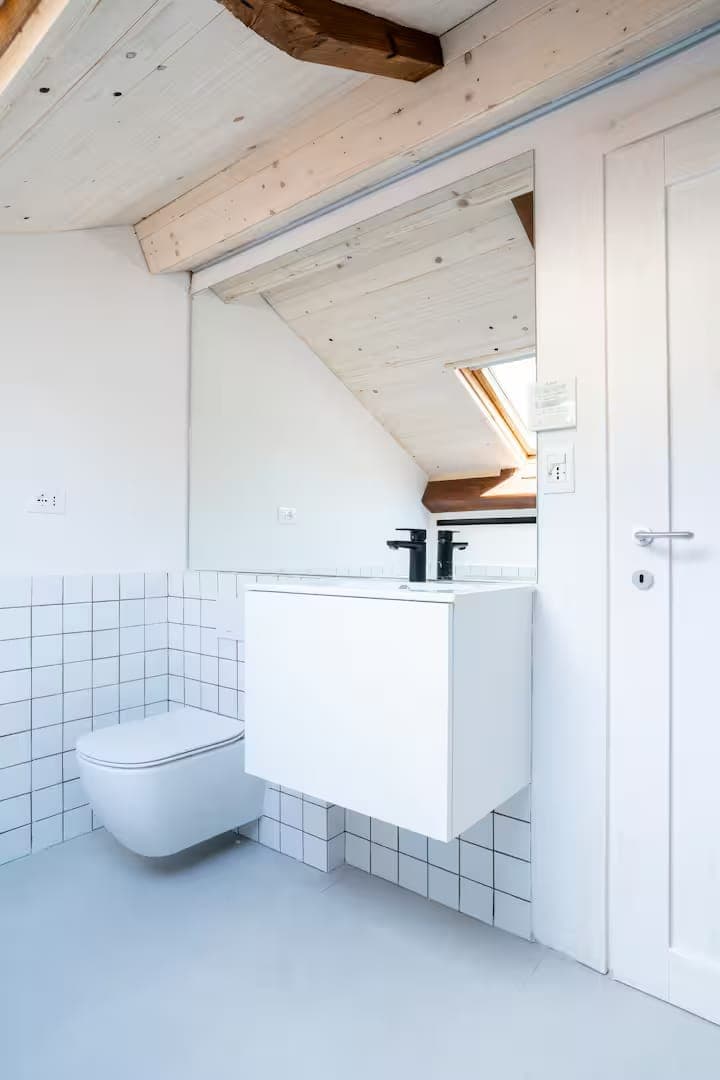Full Bath — photo 3