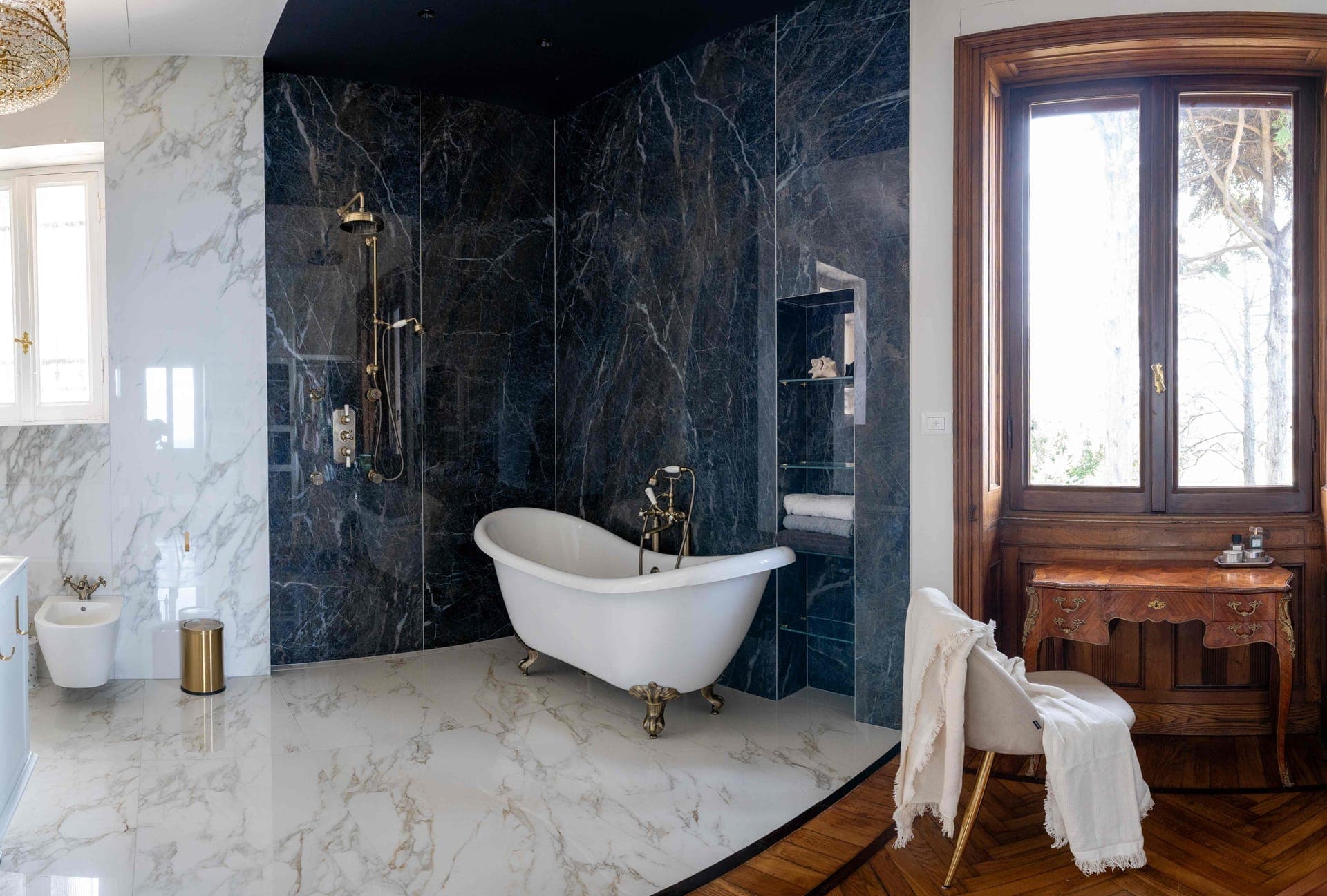 Master Bath — photo 1