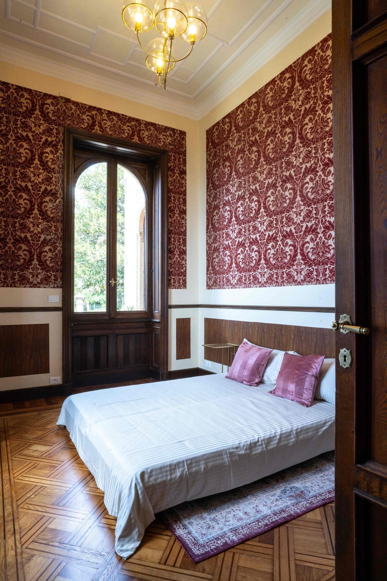 First Bedroom — photo 1